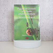 Cargar imagen en el visor de la galería, Libro plagas